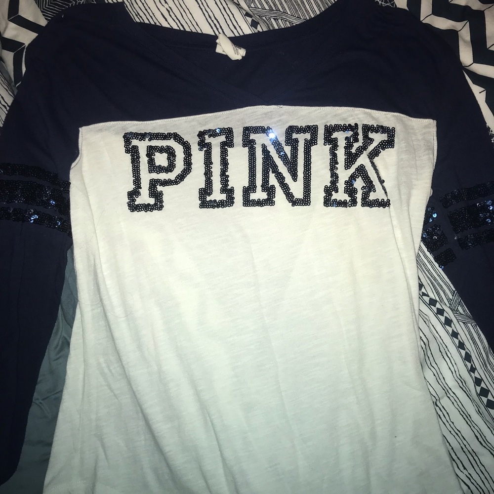 VS PINK LONG SLEEVE